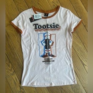 SOUTH POLE - Women’s Retro Style Tootsie Roll T-Shirt - Size Small